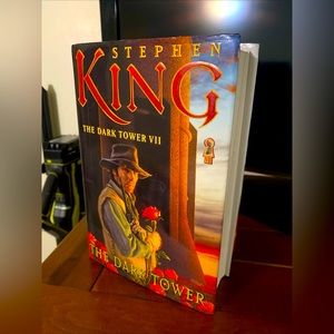 The Dark Tower (book 7) by Stephen King